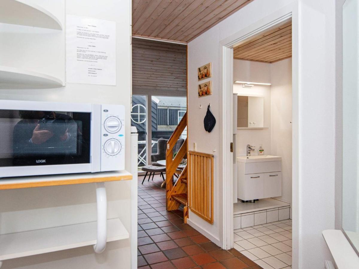 6 Person Holiday Home In Fan Fano Bagian luar foto